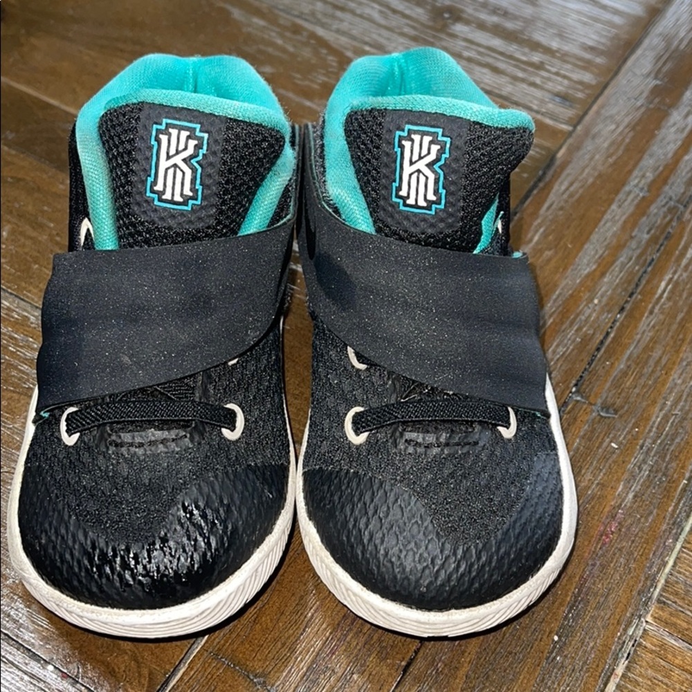 Kiries toddler size 6c